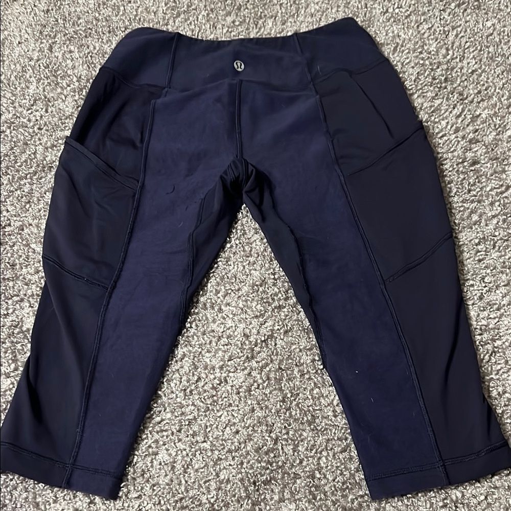 Lululemon Navy Cropped Leggings